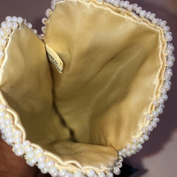 Vintage Beaded Sequin Floral Eyeglasses Case - Picture 4 of 5